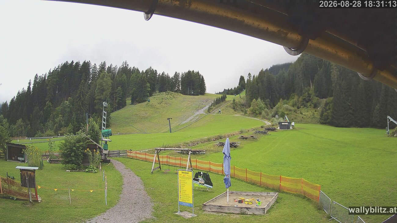 Aktuelles Bild unserer Webcam Elbigenalp