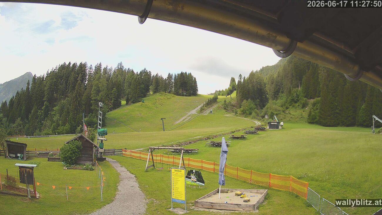 Aktuelles Bild unserer Webcam Elbigenalp