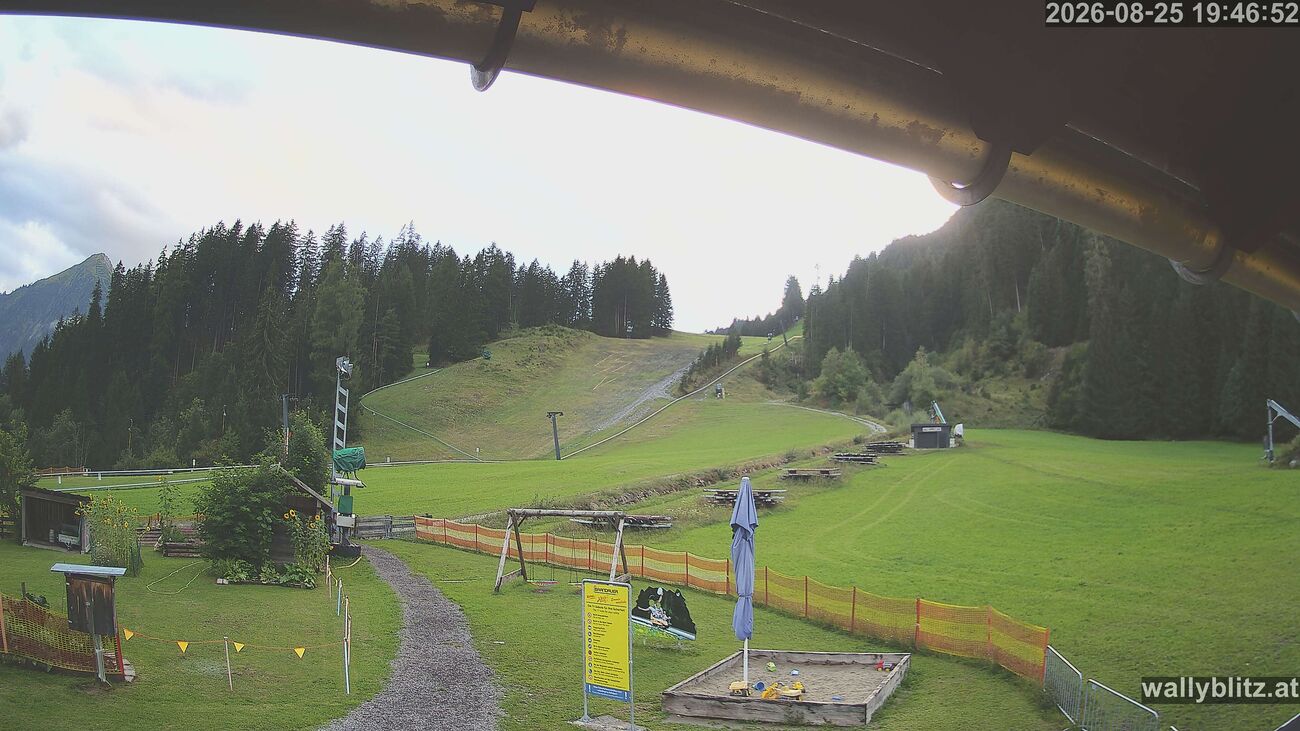 Aktuelles Bild unserer Webcam Elbigenalp