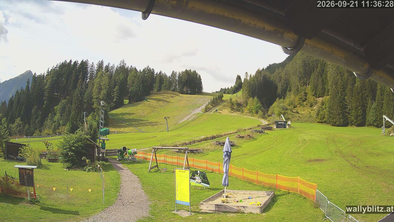 Aktuelles Bild unserer Webcam Elbigenalp
