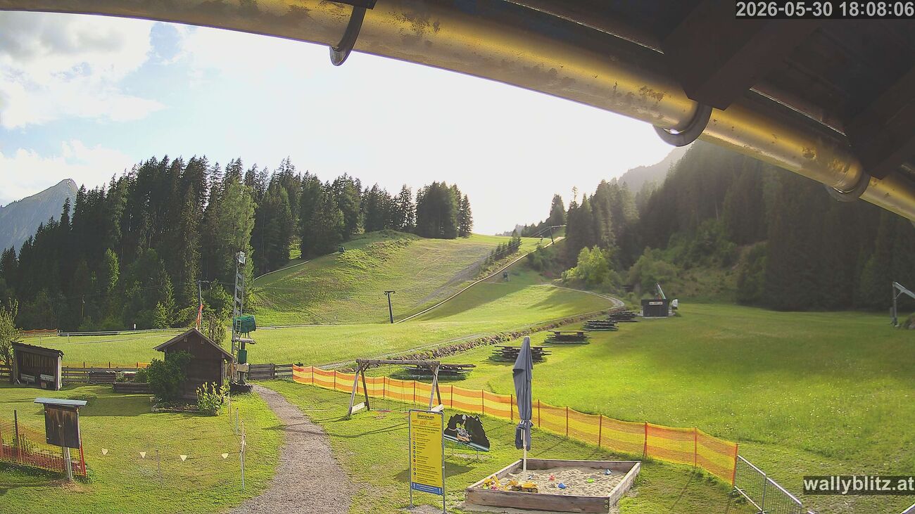 Aktuelles Bild unserer Webcam Elbigenalp