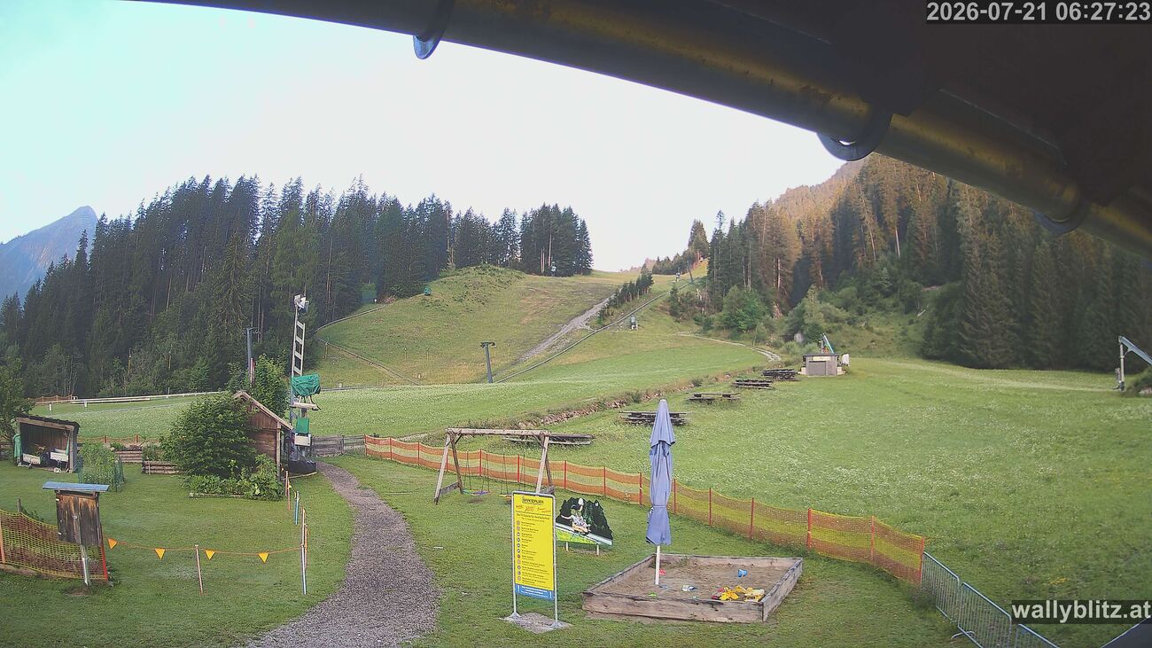 Aktuelles Bild unserer Webcam Elbigenalp