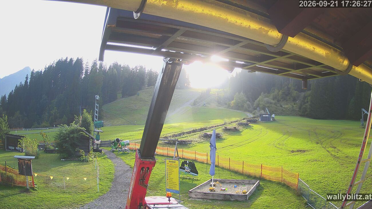 Aktuelles Bild unserer Webcam Elbigenalp